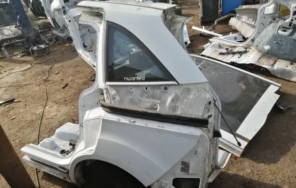 Ford Grand C-MAX Rear quarter panel 