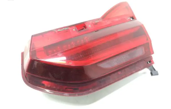 BMW 7 G11 G12 Tailgate rear/tail lights 2583244