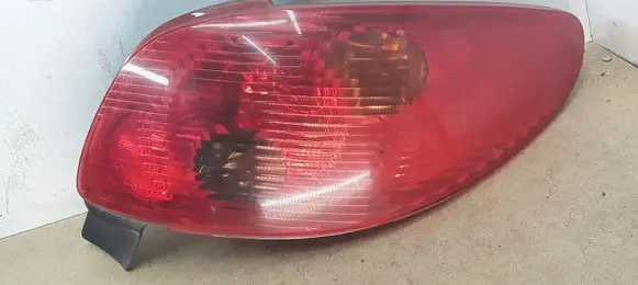 Peugeot 206 Rear/tail lights