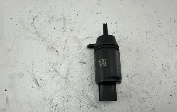 BMW 1 F20 F21 Windscreen/windshield washer pump 7345885