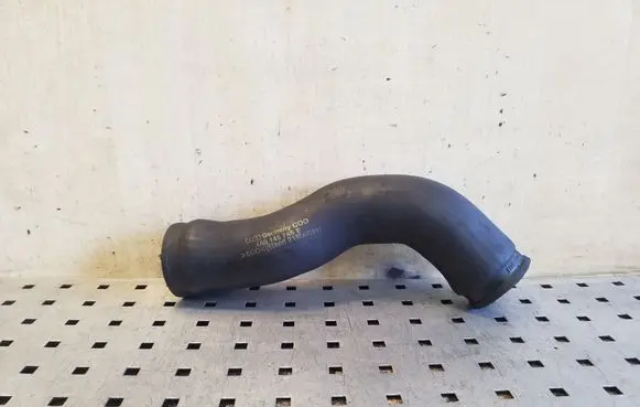 Audi A6 S6 C4 4A Intercooler hose/pipe 4A0145746E