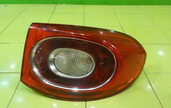 Volkswagen Tiguan Rear/tail lights 