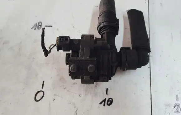 BMW 3 G20 G21 Electric auxiliary coolant/water pump 8671654