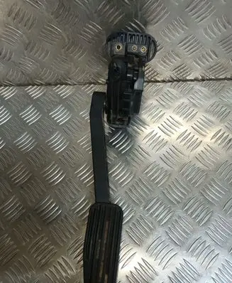 Volvo S80 Accelerator throttle pedal 3524405 9173131 9157552