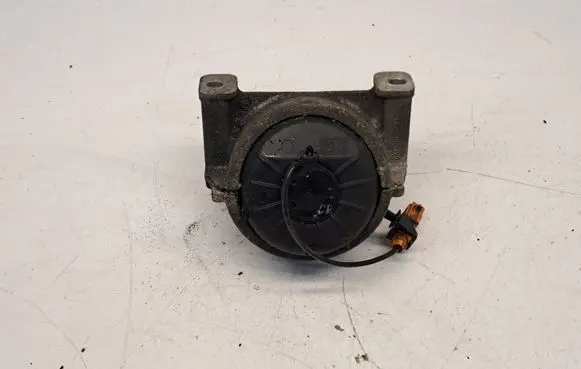 Audi A4 S4 B8 8K Engine mount bracket 8K0199381