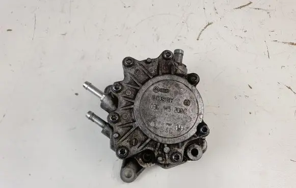 Chrysler Sebring (JS) Vacuum pump 03G145209C