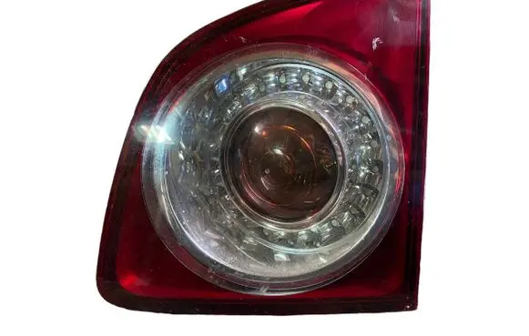 Volkswagen Golf Plus Tailgate rear/tail lights 5M0945094S 89091211