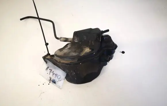 Vacuum air tank