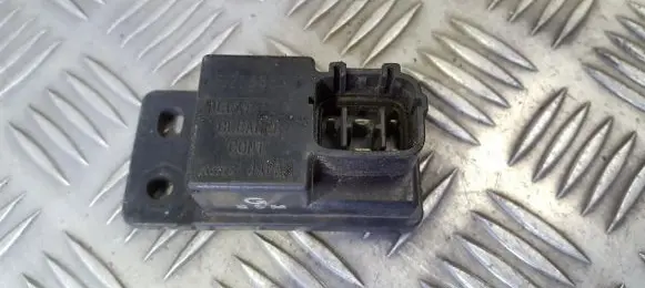 Mitsubishi Pajero Other relay mr238863