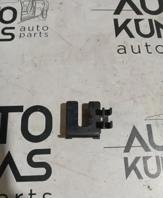 Lexus IS 220D-250-350 Front parking sensor holder (PDC) 8934844010
