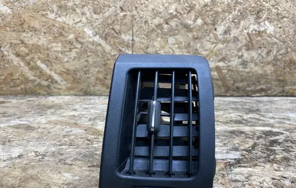 Infiniti G37 Dashboard side air vent grill/cover trim