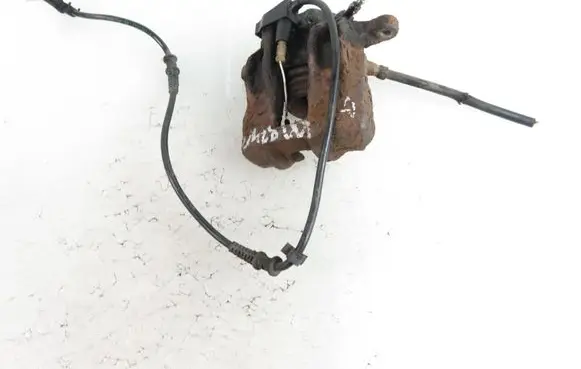 Mercedes-Benz C AMG W202 Front brake caliper 