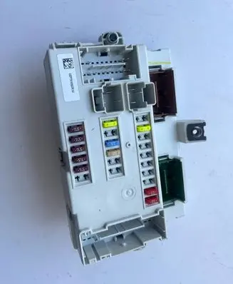 Jeep Cherokee Fuse box set 68354599AF 503442000107 TKLYV026834097