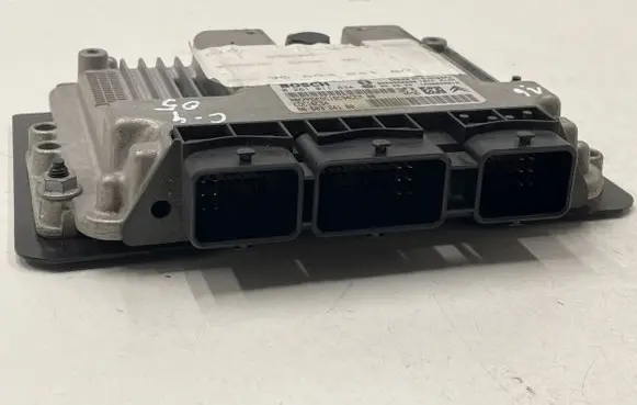 Citroen C4 I Engine control unit/module 9660324180 9653958980 0281011634