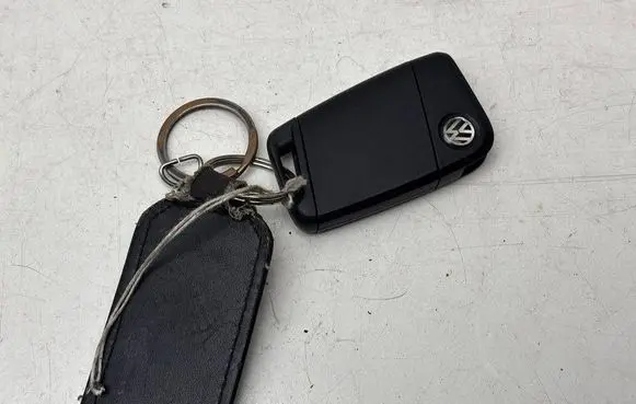 Volkswagen PASSAT B8 Ignition key/card 4907DACN