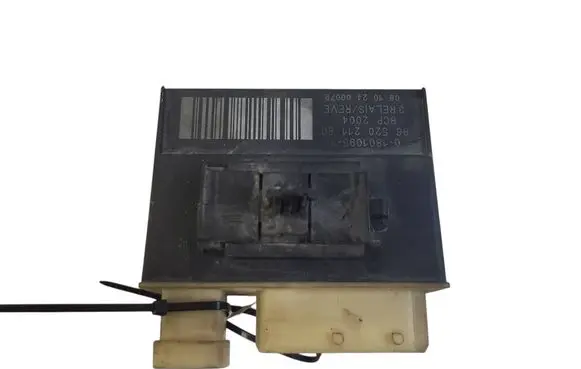 Citroen C5 Glow plug pre-heat relay 9652021180 018010951
