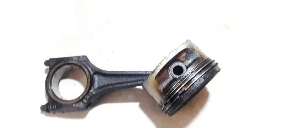 Opel Astra F Piston with connecting rod