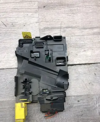 Volkswagen Caddy Steering angle sensor 1K0953549A 01017051280232