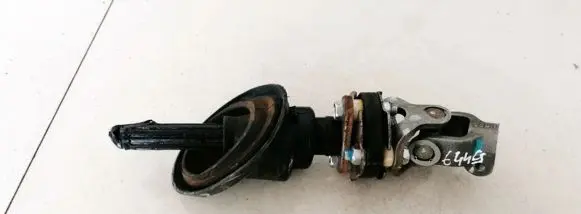Chevrolet Captiva Steering column universal joint