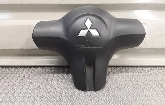 Mitsubishi Colt Steering wheel airbag P4400A244XA