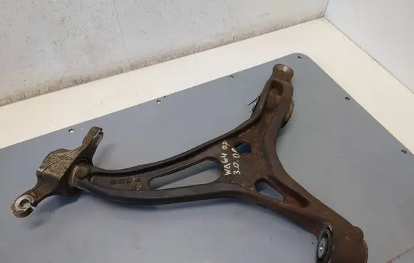 Mercedes-Benz ML W164 Front lower control arm/wishbone 000060367106
