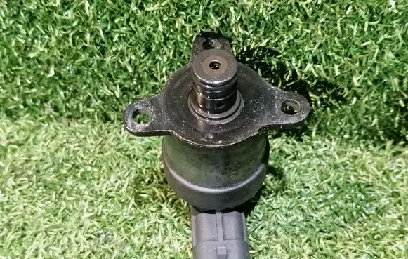 Fuel pressure sensor