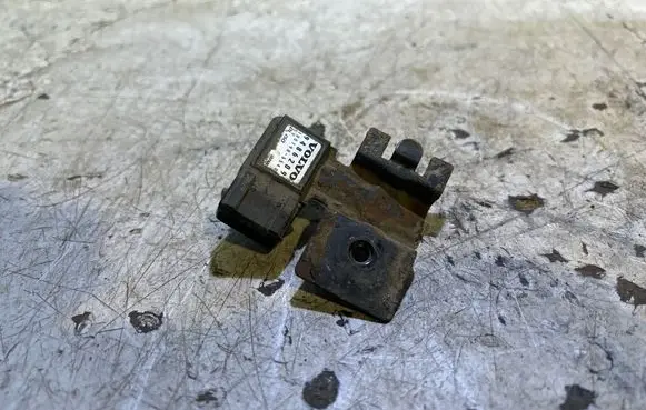 Volvo S60 Air pressure sensor 1007985540