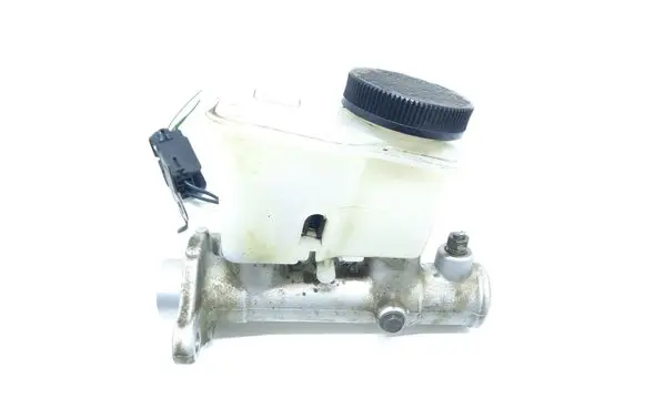 Mazda 626 Master brake cylinder