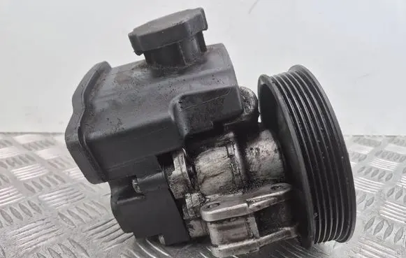 Power steering pump