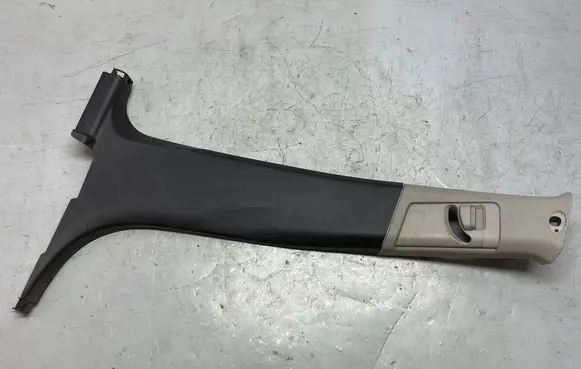 Opel Mokka (B) pillar trim (top) 95190847 95914633 95190854