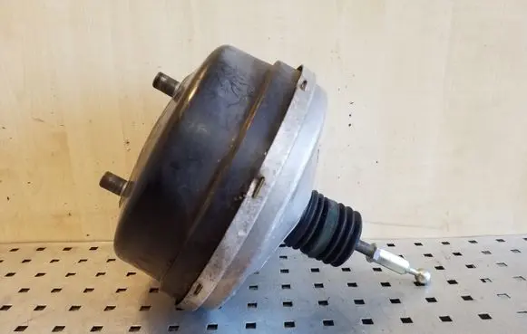 Audi A5 Sportback 8TA Brake booster 8K0612103N