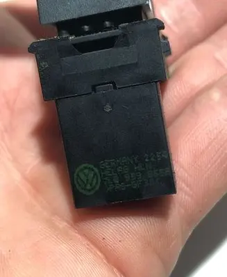Volkswagen Touareg I Electric window control switch 7L6959855A