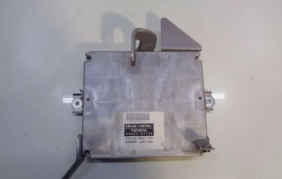 Toyota Prius (XW20) Engine control unit/module 8966147170
