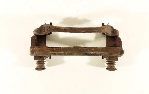 Toyota Verso Front Brake Caliper Pad/Carrier 3Y04301
