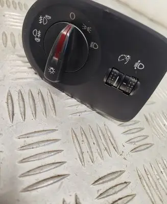 Light switch