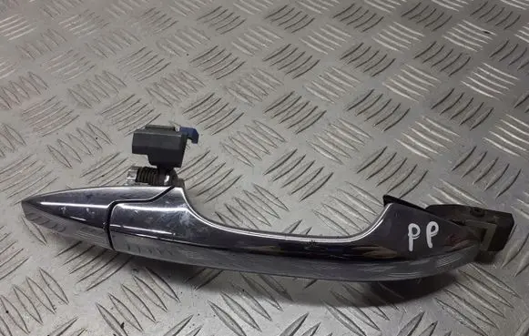 Honda Accord Front door exterior handle/bracket 