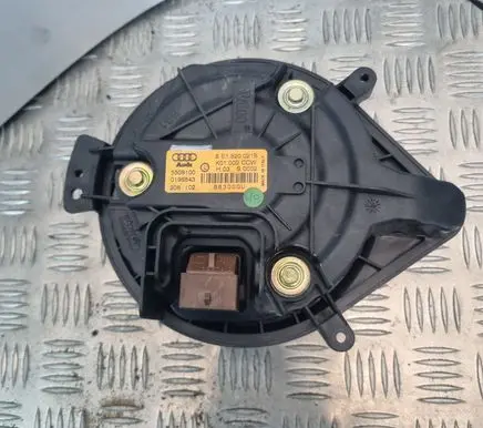 Audi A8 S8 D3 4E Heater fan/blower 5508100 0196843