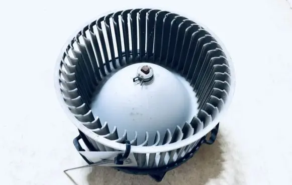 Mazda 3 I Heater fan/blower 8940000270 894000-0270