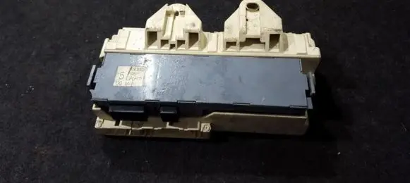 Mazda 626 Fuse box set twsga5r 2g10