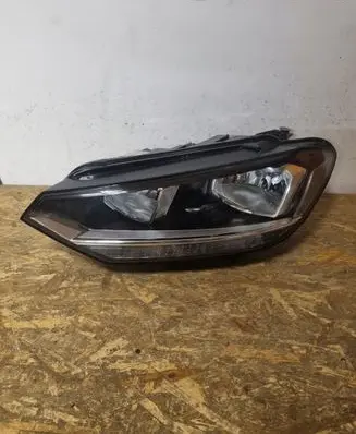 Volkswagen Touran III Headlights/headlamps set 