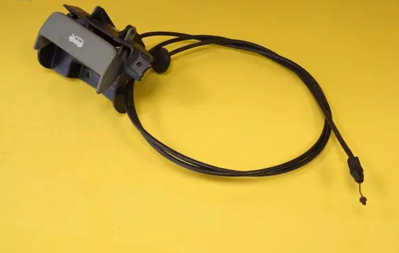 Chrysler Voyager Engine bonnet/hood lock release cable 04675832