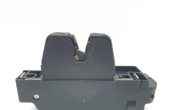 Peugeot 607 Tailgate exterior lock 9627816980