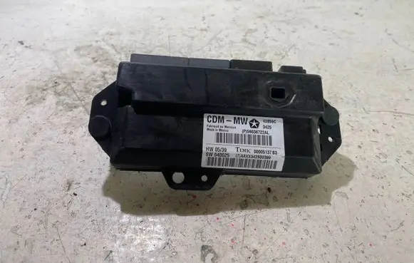 Chrysler 300 - 300C Door control unit/module 00005137B3 56038722AL