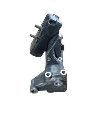 Iveco Daily 35 - 40.10 Engine mounting bracket 504050582