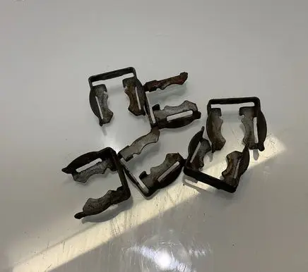 Mercedes-Benz CLS C219 Fuel Injector clamp holder A1190780641 1190780641