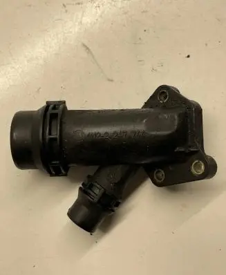 BMW 5 E60 E61 Engine coolant pipe/hose 11122247744