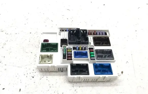 Citroen C5 X BSM Control unit 9849163680
