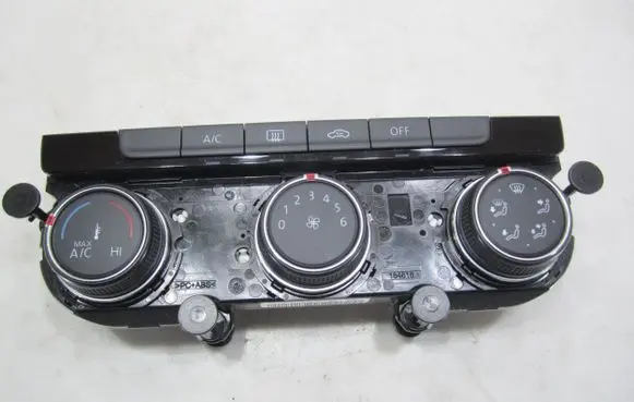 Volkswagen Golf VII Climate control unit 5G0907426Q 5HB01117650 1401890018