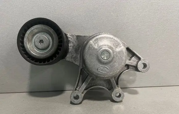 BMW 4 F32 F33 Generator/alternator belt tensioner T39191 E0813A111370D