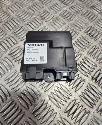 Volvo S90, V90 Tailgate/trunk control unit/module 32214767 31676622